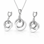 Modern Interlocking Rings Pendant And Earring Set