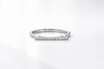 Minimal Diamond Bar Ring