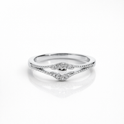 Double Heart V Band Ring