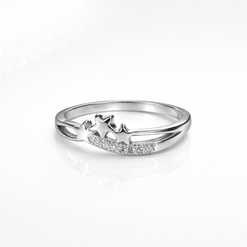 Star Accent Diamond Ring