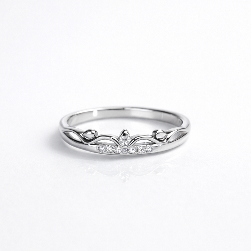 Floral Vine Diamond Ring
